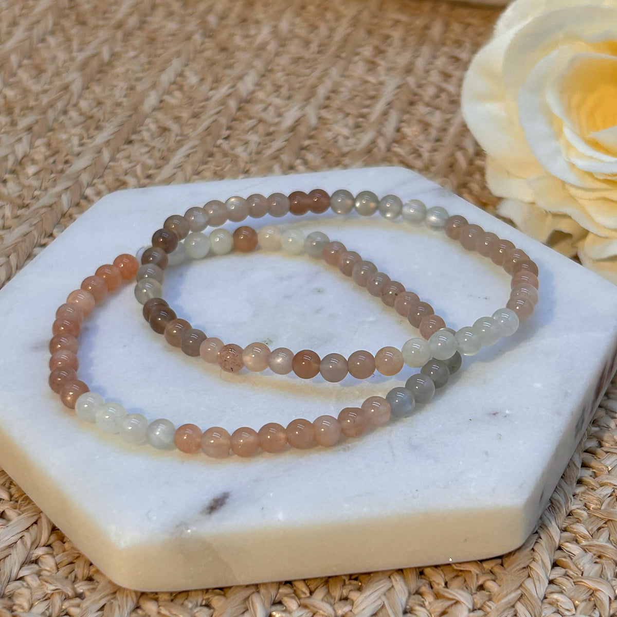 Bunter Mondstein Armband 4 mm