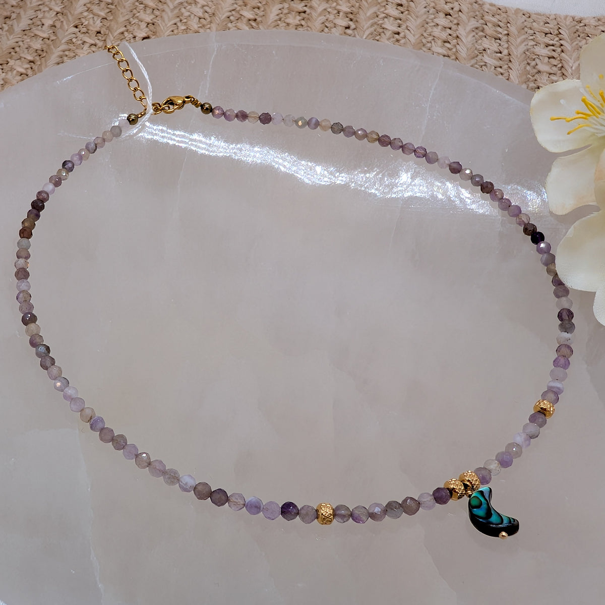 Amethyst + Abalone Mond Halskette