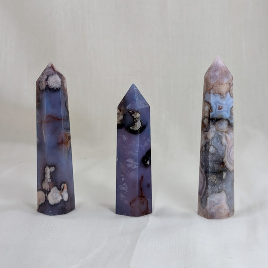Blauer Blumenachat Turm [C-E]