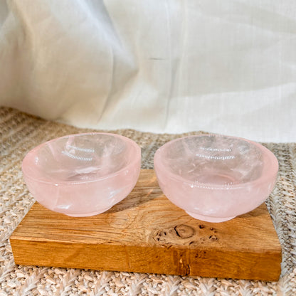 Runde Schale aus Rosenquarz [A+B]