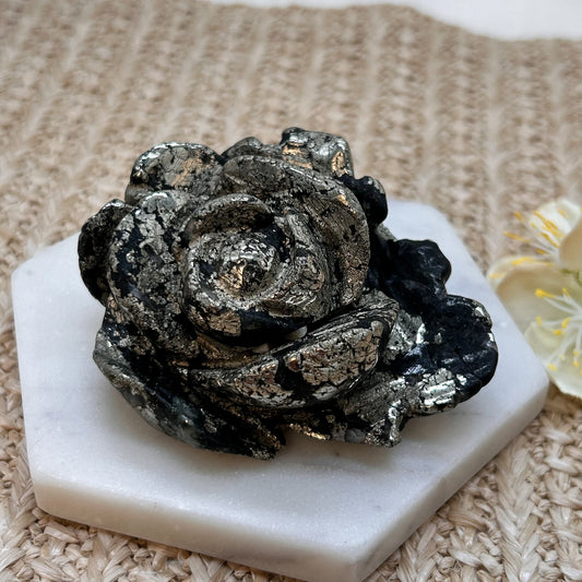Pyrit in Matrix Rose / Blume [GP]