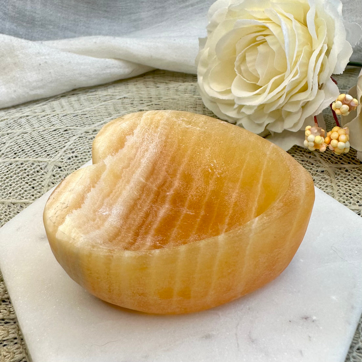 Orangencalcit Schale Herzschale klein