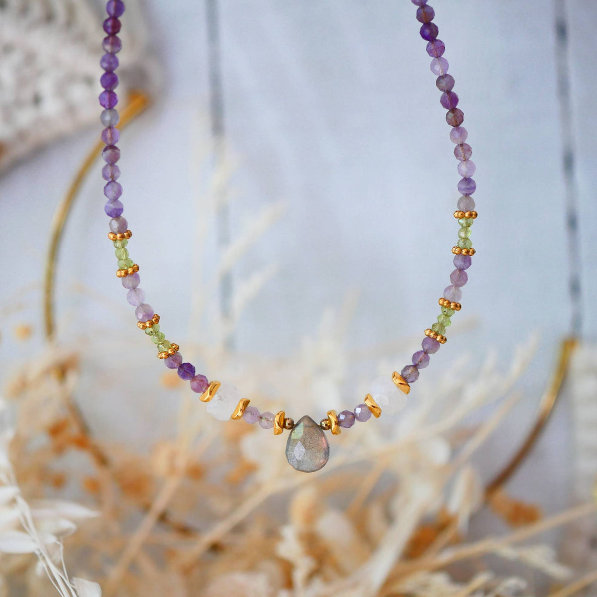 Amethyst, Peridot und Labradorit Halskette