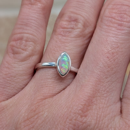 Opal Ring 925er Silber (Größe 54) [D]