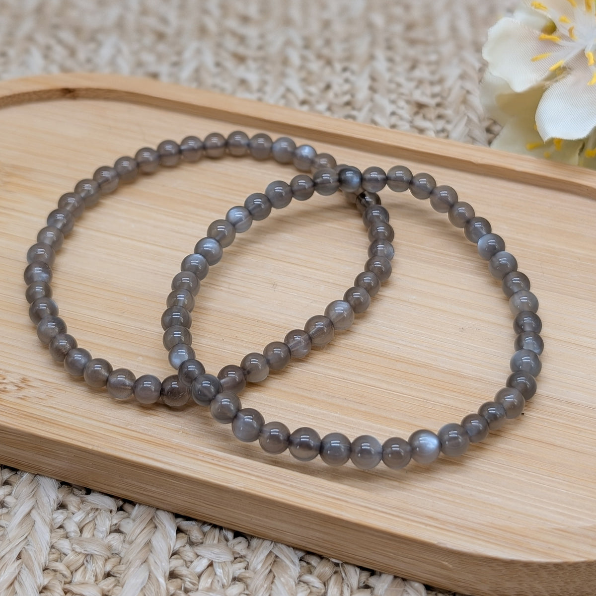 Grauer Mondstein Armband 4,5 mm
