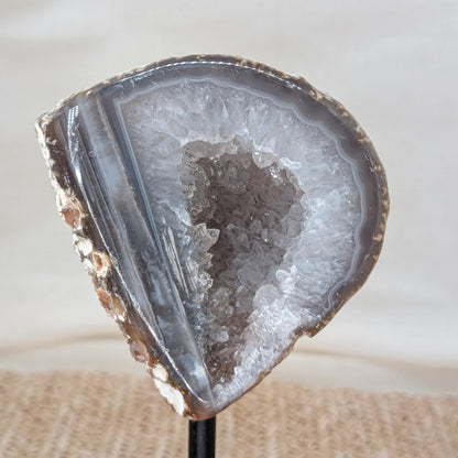 Druzy Achat Freiform auf Ständer [B]