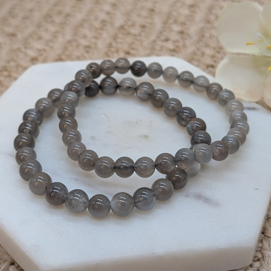 Grauer Mondstein Armband 6 mm