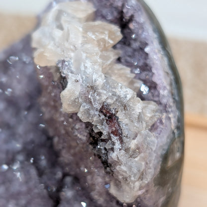 Amethyst Cluster mit Calcitspitzen [CK]