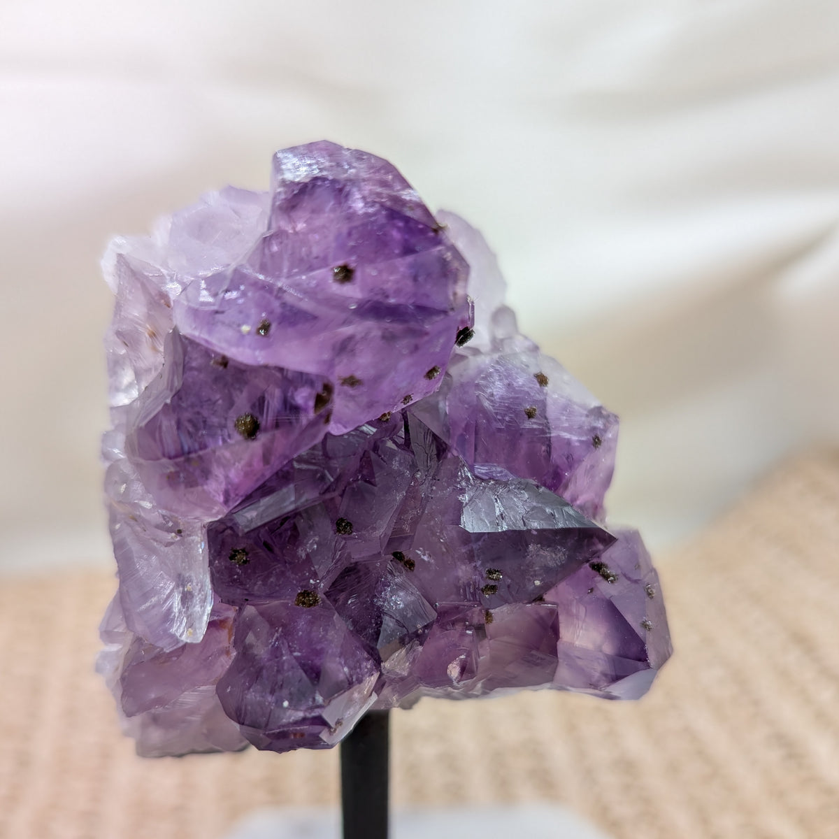 Amethyst Cluster auf Ständer [C+D]
