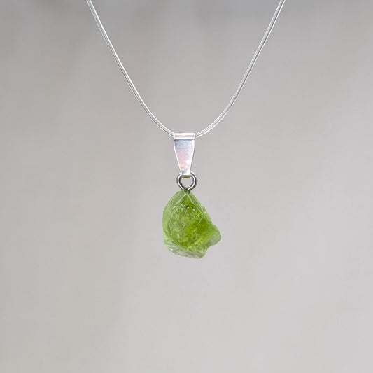 Peridot Kettenanhänger, 925er Silber [T]